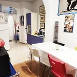 Holiday Jeans Apartment